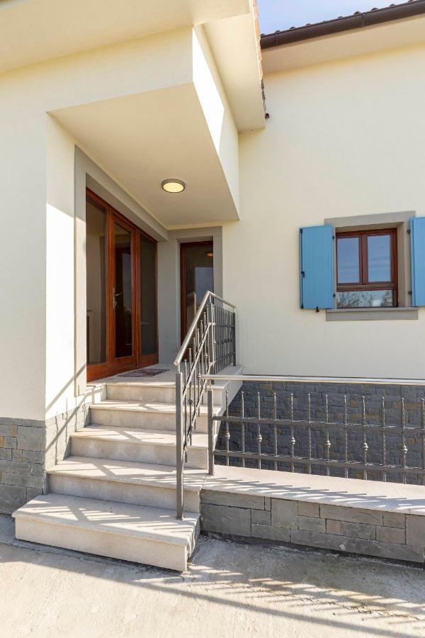 Apartma Koper Pobegi Zewnętrze zdjęcie